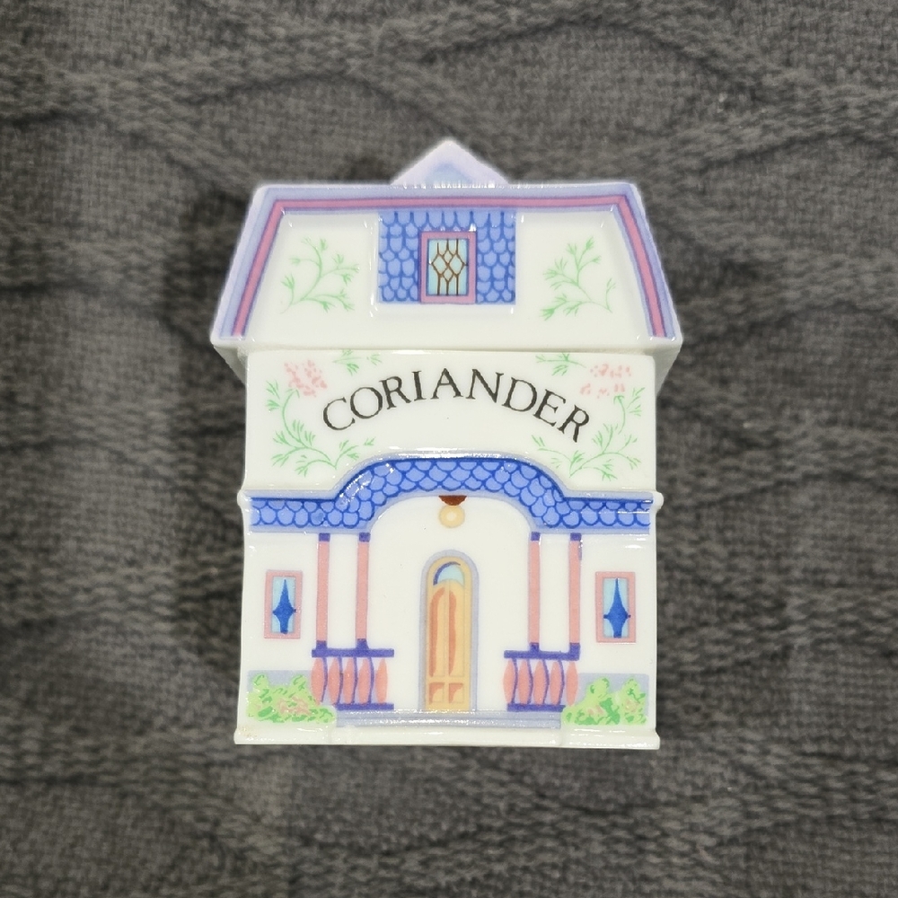 Ceramic Coriander Spice Jar